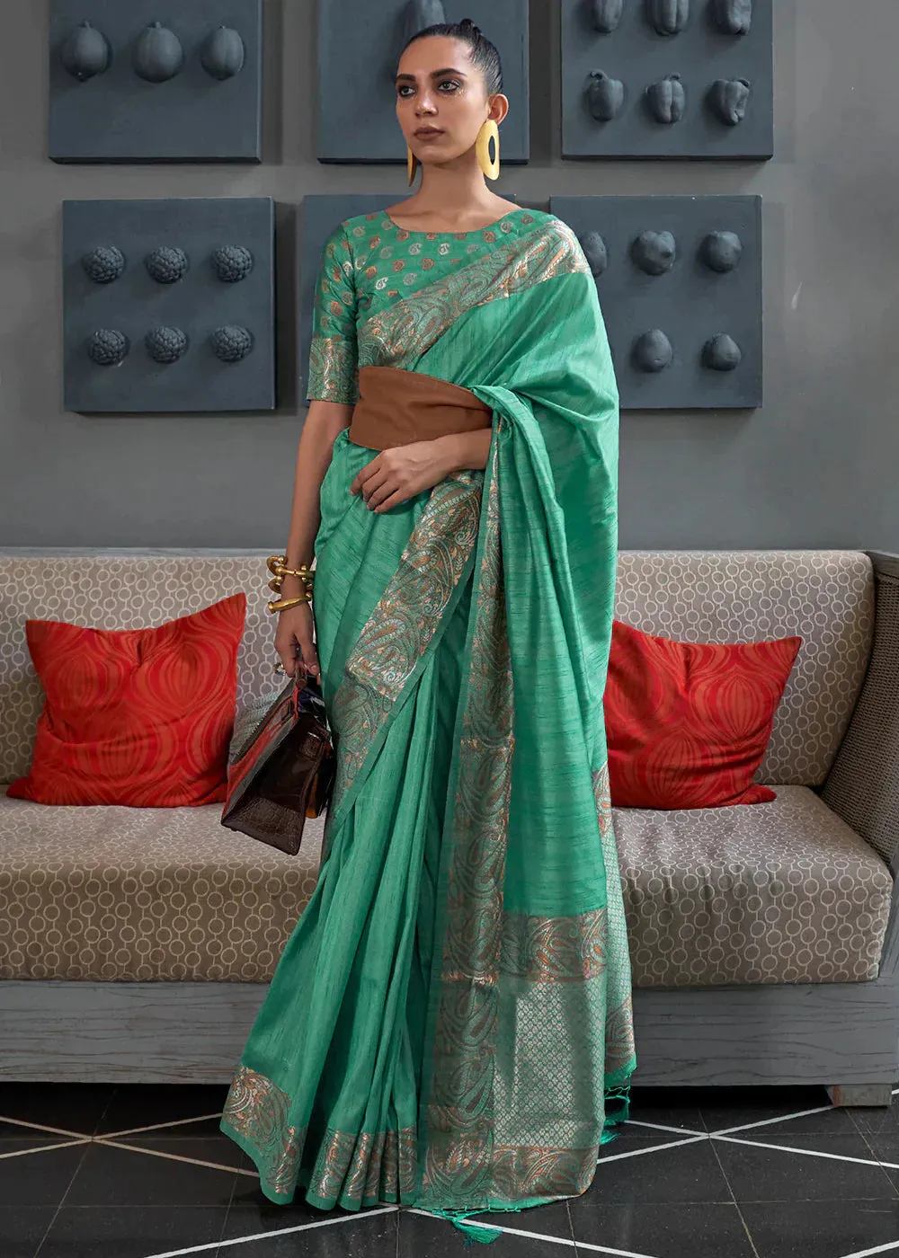 Dark Topaz Green Copper Zari Handloom Weaving Tussar Silk Saree