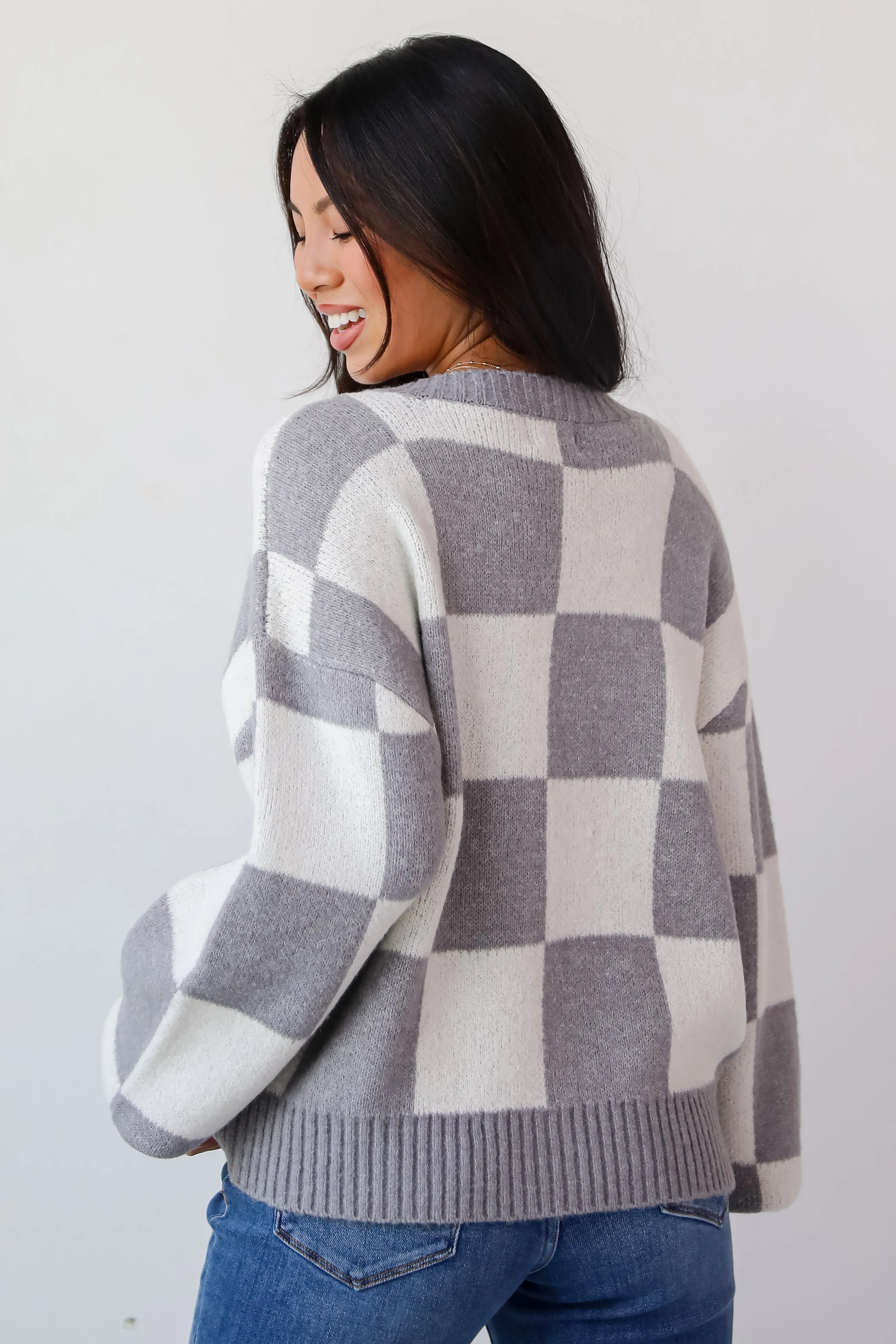 FINAL SALE - Cuddly Effect Checkered Sweater Cardigan