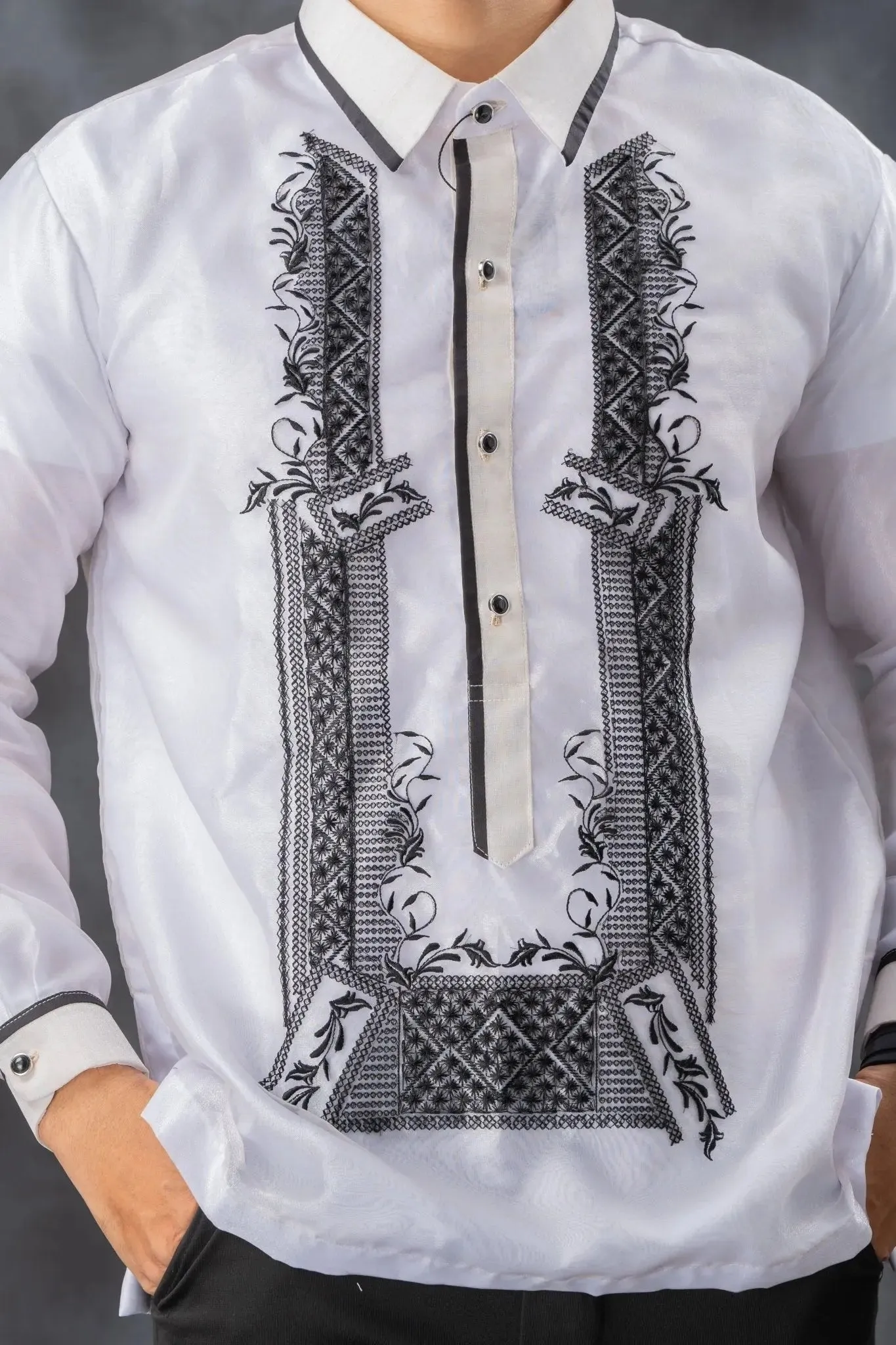 SANTIAGO Piña Organza Men's Barong in Black with Sport Collar - White Lining